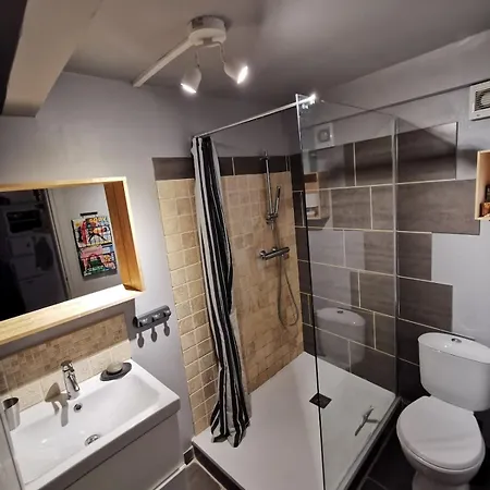 아파트 Le 9 Meuble De Tourisme 2 Etoiles Centre *